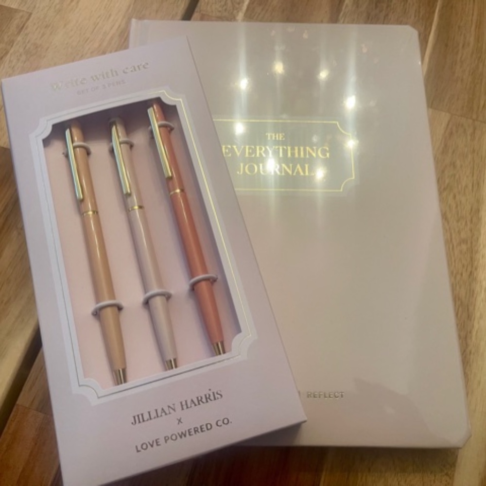 THE EVERYTHING JOURNAL & PENS